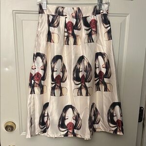 Stylish Women's Skirt with Artistic Print